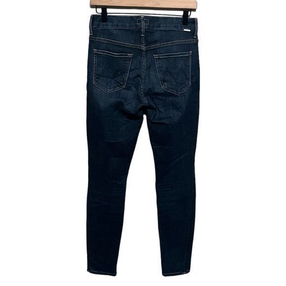 ✨MOTHER
The High Waisted Looker Jeans✨ - Picture 8 of 10